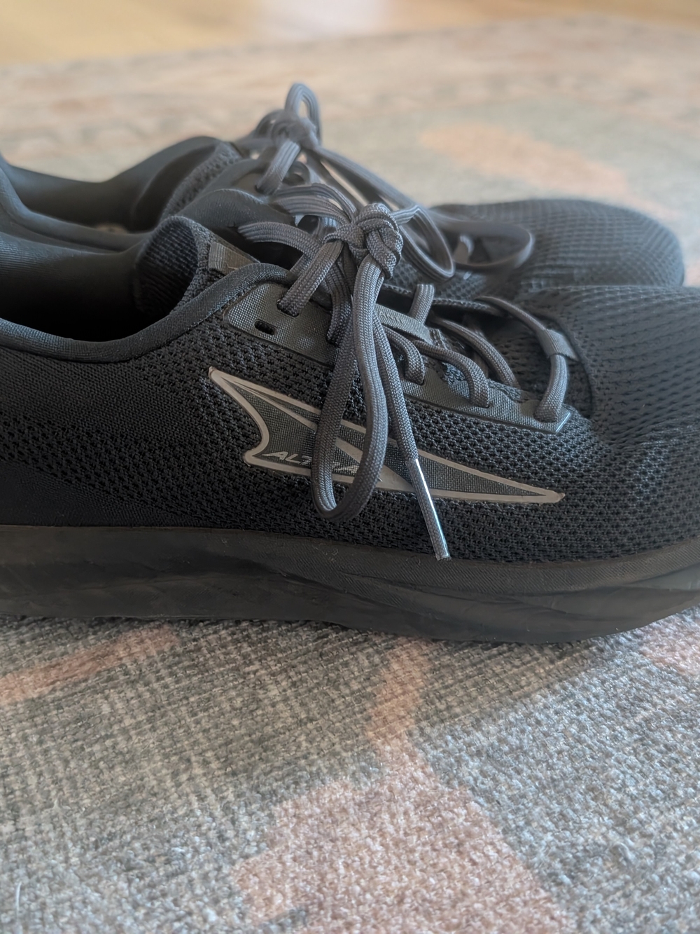 Altra Escalante 4 - Womens's